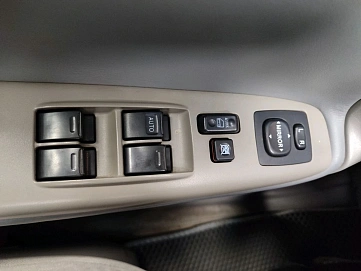 Toyota Camry, 2001г., передний привод, автомат