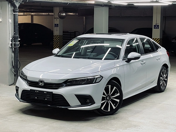 Honda Civic, 2024г., передний привод, вариатор