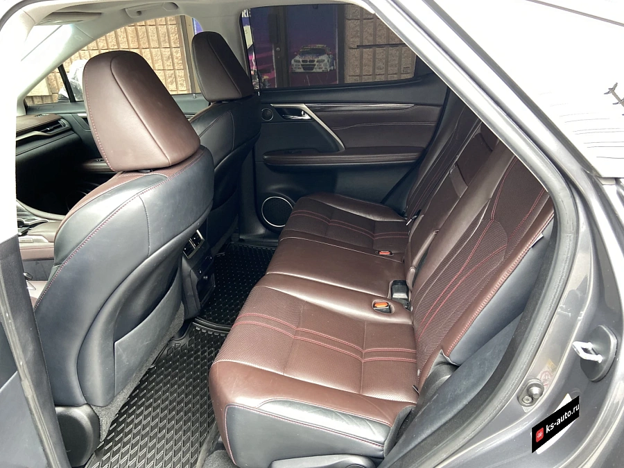 Lexus RX, 2019г., полный привод, автомат