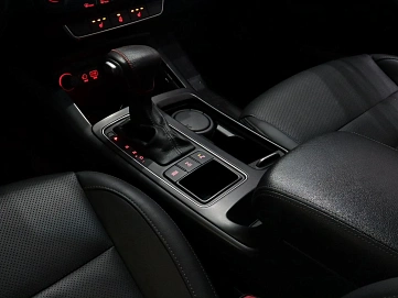 Kia , 2020г., полный привод, автомат