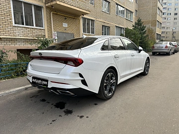 Kia K5, 2021г, передний привод, автомат