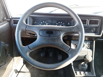 Lada (ВАЗ) 2107, 2002г, задний привод, механика