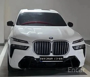 BMW X7, 2025г, полный привод, автомат
