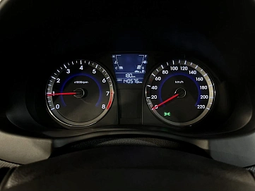 Hyundai Solaris, 2011г, передний привод, механика