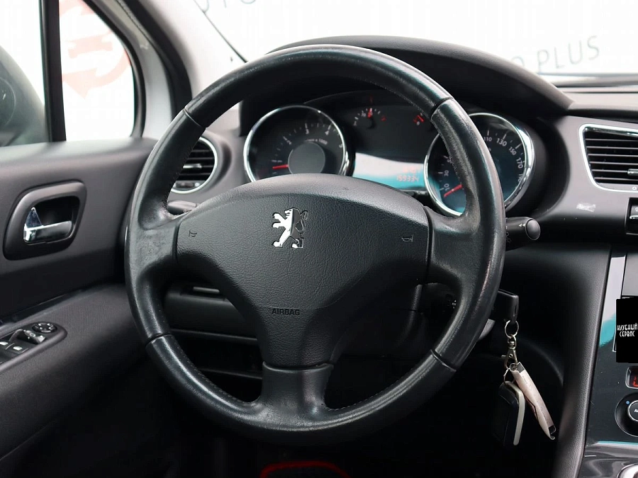 Peugeot 3008, 2012г., передний привод, механика