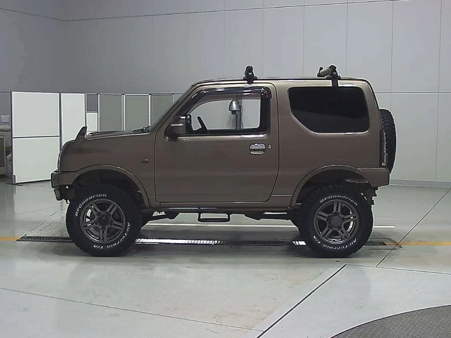 Suzuki Jimny, 2013г., полный привод, автомат