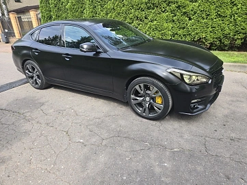 Infiniti Q70, 2016г, полный привод, автомат