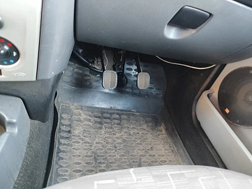 Renault Logan, 2008г, передний привод, механика