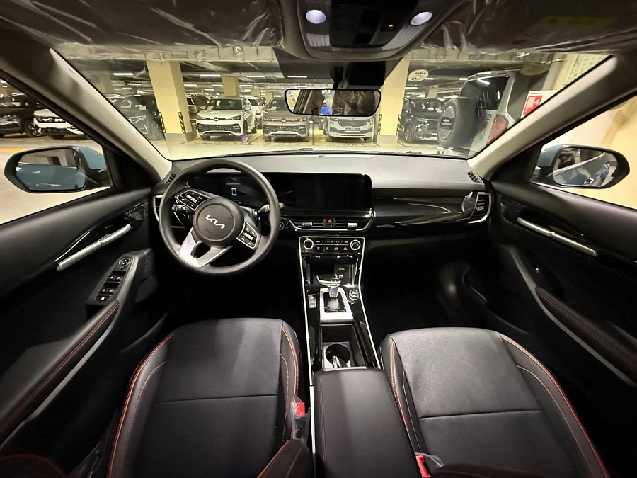 Kia Seltos, 2024г., передний привод, вариатор