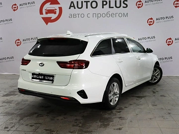 Kia Ceed, 2021г, передний привод, автомат