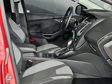 Ford Focus, 2013г, передний привод, робот