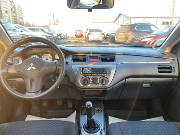 Mitsubishi Lancer, 2006г, передний привод, механика