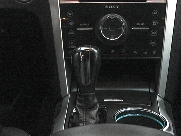 Ford Explorer, 2012г, полный привод, автомат