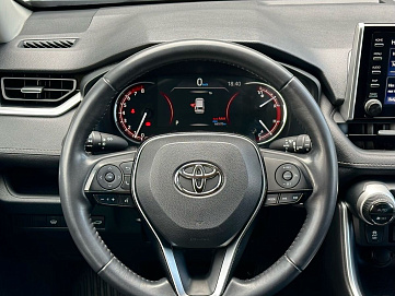 Toyota RAV4, 2020г, полный привод, автомат