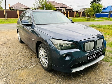 BMW X1, 2011г, задний привод, автомат