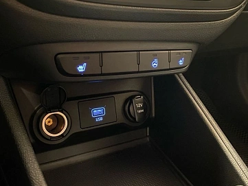 Hyundai Solaris, 2019г, передний привод, автомат