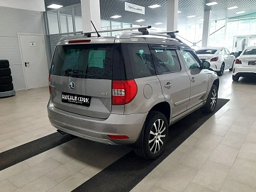 Skoda Yeti, 2016г, полный привод, робот