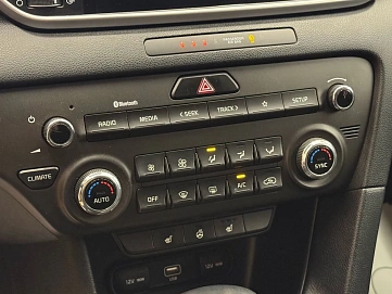 Kia Sportage, 2021г, передний привод, автомат