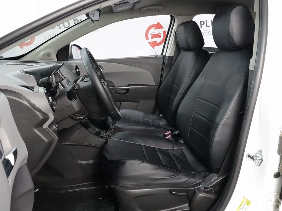 Chevrolet Aveo, 2013г., передний привод, механика