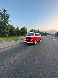 Volkswagen Transporter, 1979г, задний привод, механика