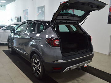 Renault Kaptur, 2018г, полный привод, механика