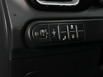 Kia Ceed, 2021г, передний привод, робот