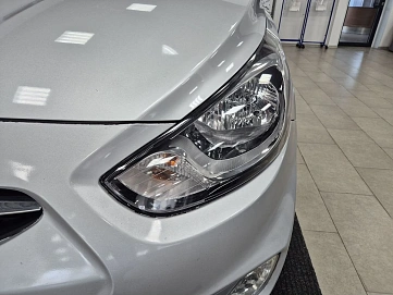 Hyundai Solaris, 2013г., передний привод, автомат