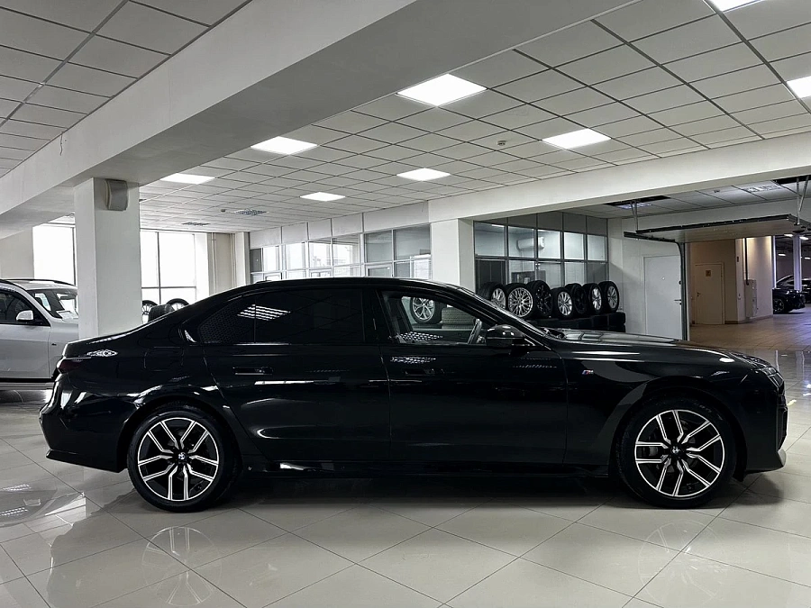 BMW , 2024г., полный привод, автомат