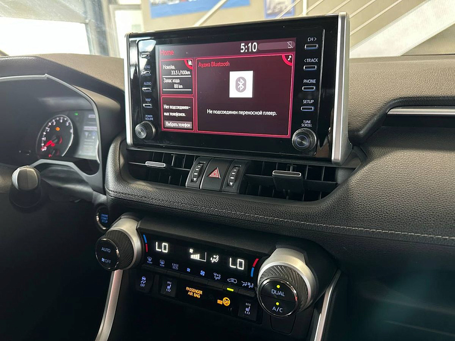 Toyota RAV4, 2020г., полный привод, вариатор
