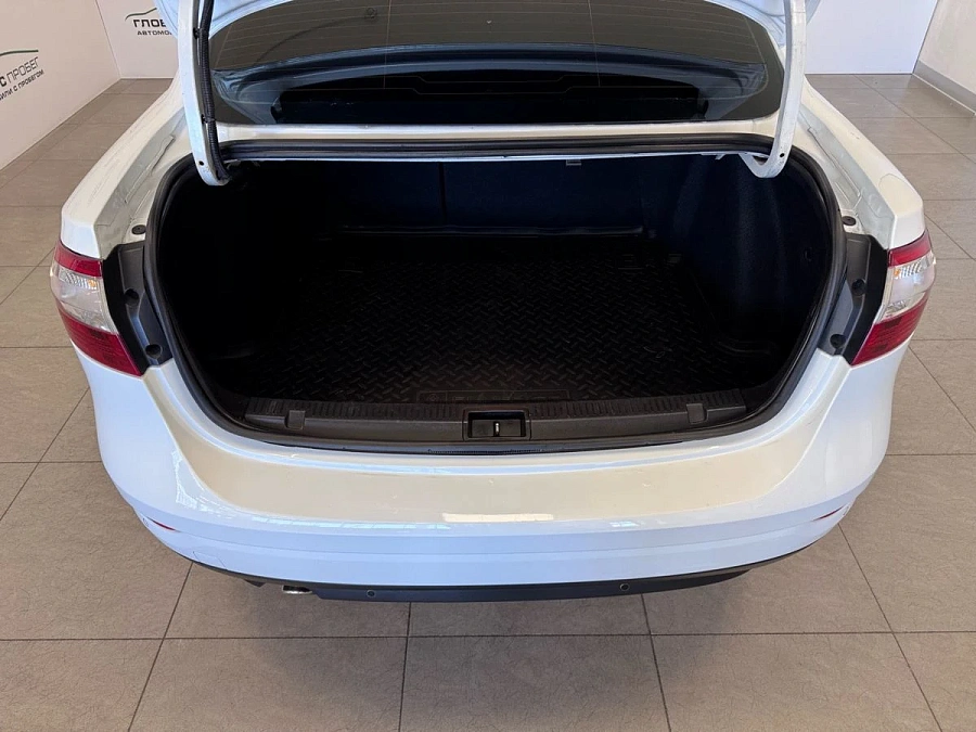 Renault Fluence, 2014г., передний привод, механика