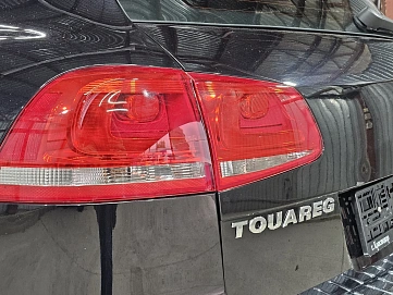 Volkswagen Touareg, 2011г, полный привод, автомат