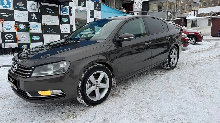 Volkswagen Passat, 2012г., передний привод, механика