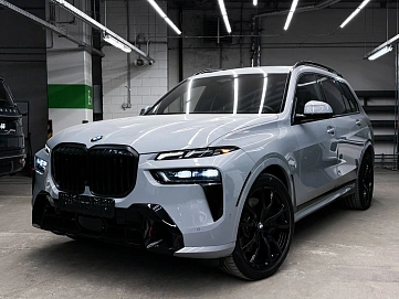 BMW X7, 2022г, полный привод, автомат