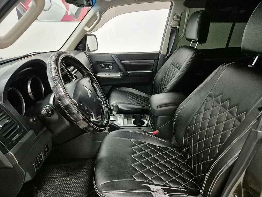 Mitsubishi Pajero, 2015г., полный привод, автомат