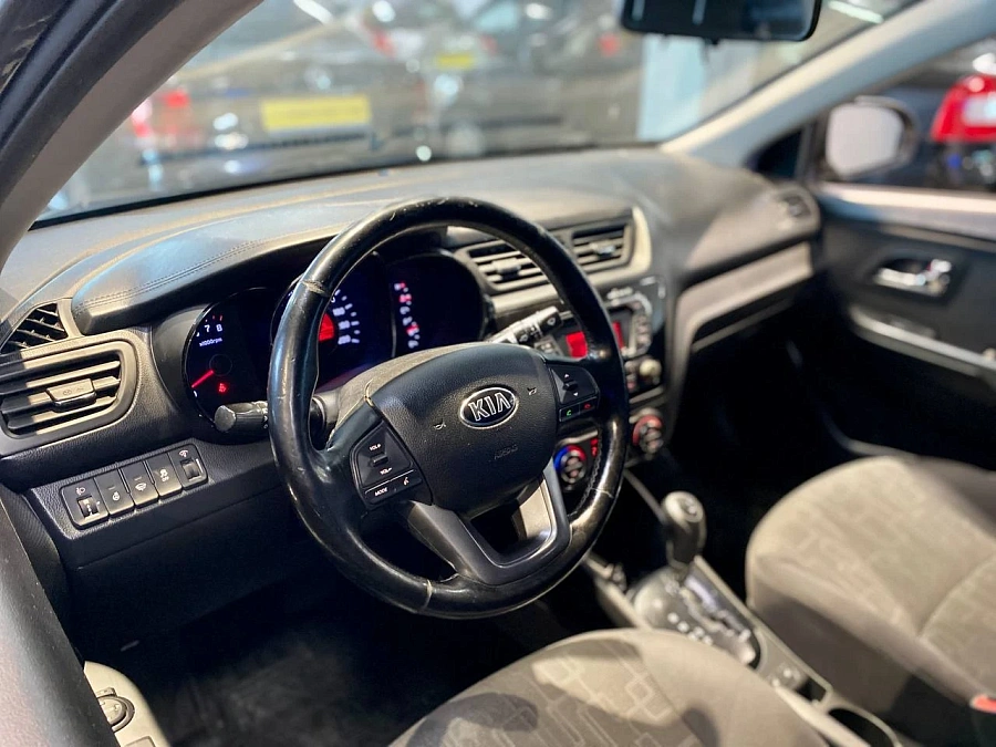 Kia Rio, 2013г., передний привод, автомат