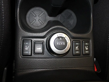 Nissan X-Trail, 2018г, передний привод, автомат