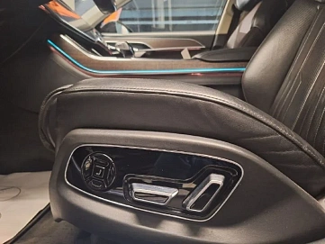 Audi A8, 2019г, полный привод, автомат