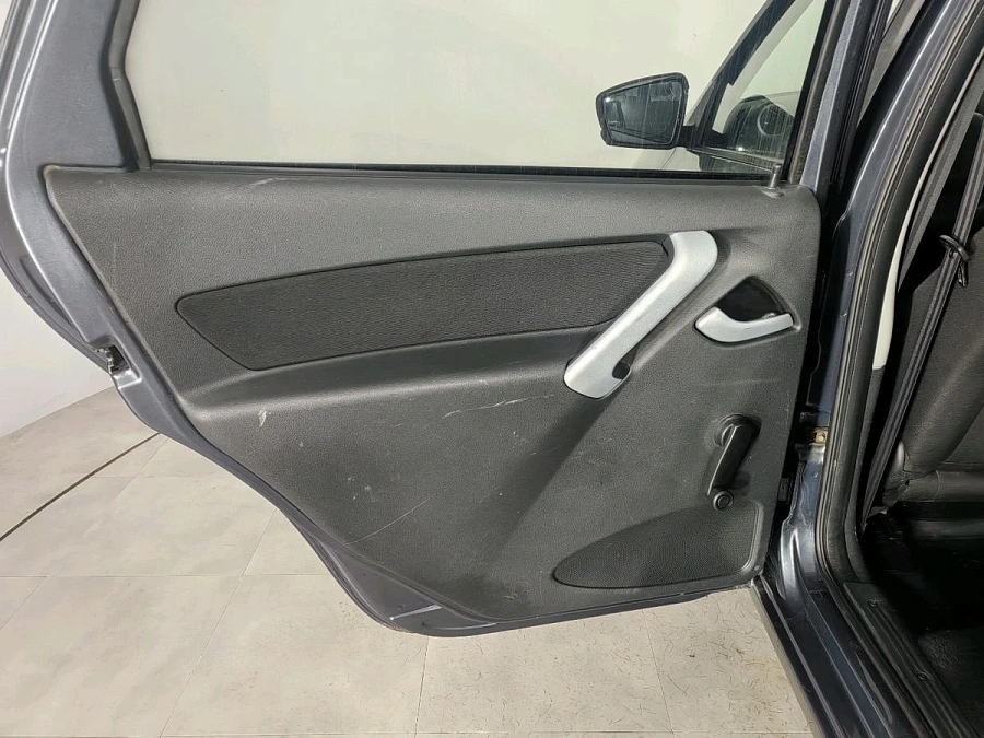 Lada (ВАЗ) Granta, 2015г., передний привод, механика