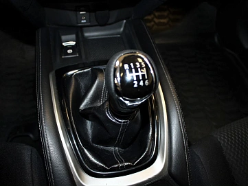 Nissan Qashqai, 2016г, передний привод, механика