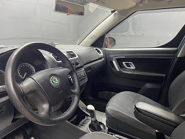 Skoda Roomster, 2007г, передний привод, механика