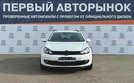 Volkswagen Golf, 2011г, передний привод, автомат