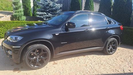 BMW X6, 2010г, полный привод, автомат