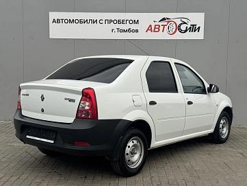 Renault Logan, 2012г, передний привод, механика