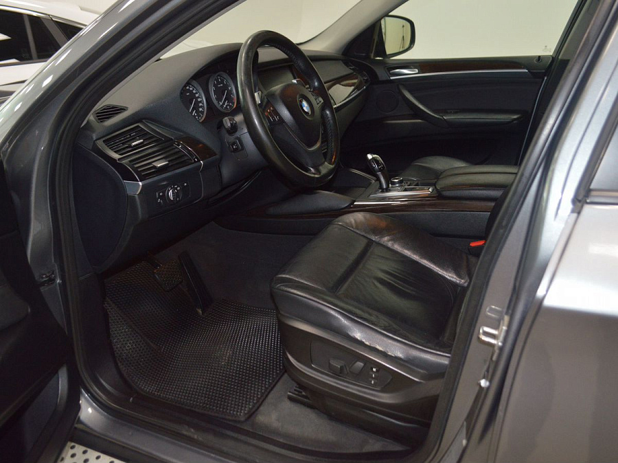 BMW X6, 2010г., полный привод, автомат