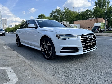 Audi A6, 2015г, полный привод, робот