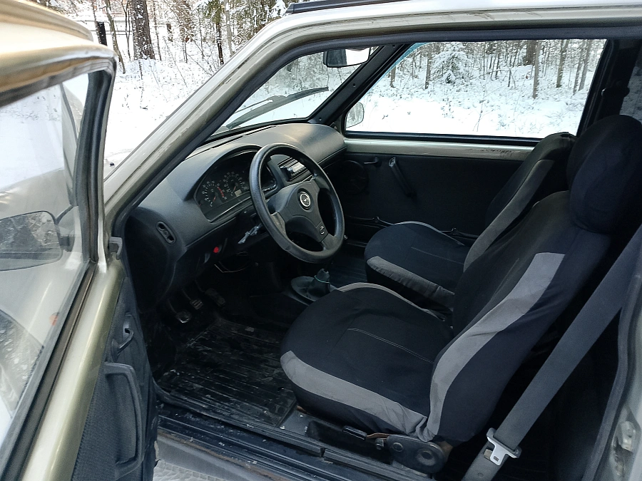 Lada (ВАЗ) 1111 Ока, 2005г., передний привод, механика