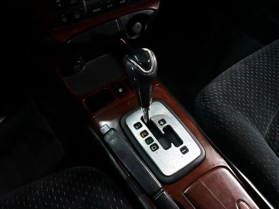 Hyundai Sonata, 2007г., передний привод, автомат