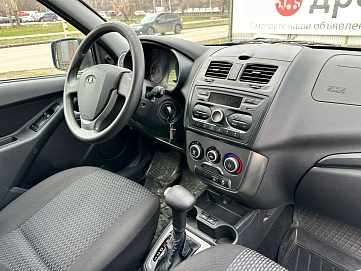 Lada (ВАЗ) Kalina, 2016г., передний привод, автомат