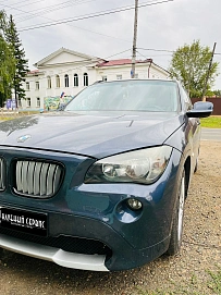 BMW X1, 2011г, задний привод, автомат