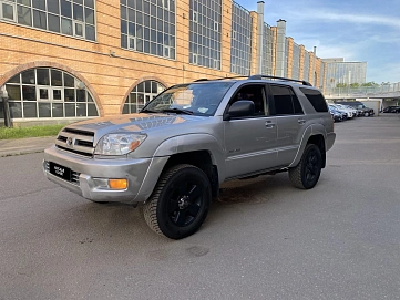 Toyota 4Runner, 2004г, полный привод, автомат
